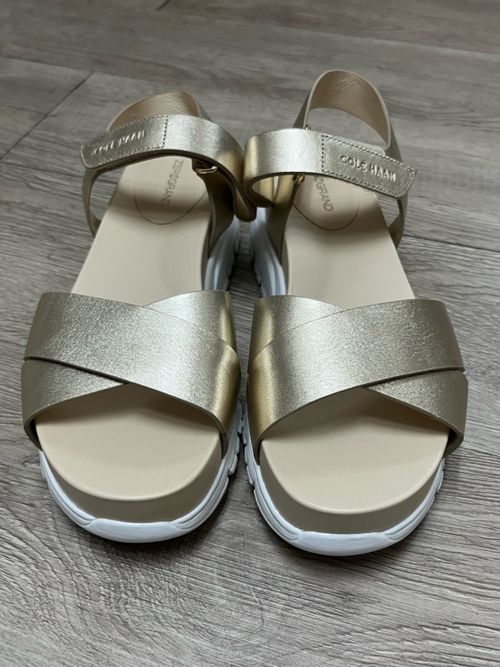 Cole Haan Women’s platform Zerogrand Metallic Gold Cross-Strap Sandals Sz 5 new